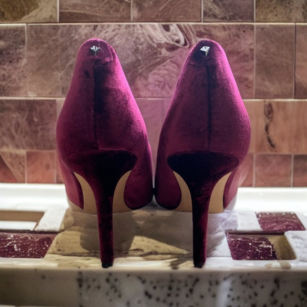 Sam Edelman Velvet Pointed Toe Pumps in Plum - Picture 5 of 5